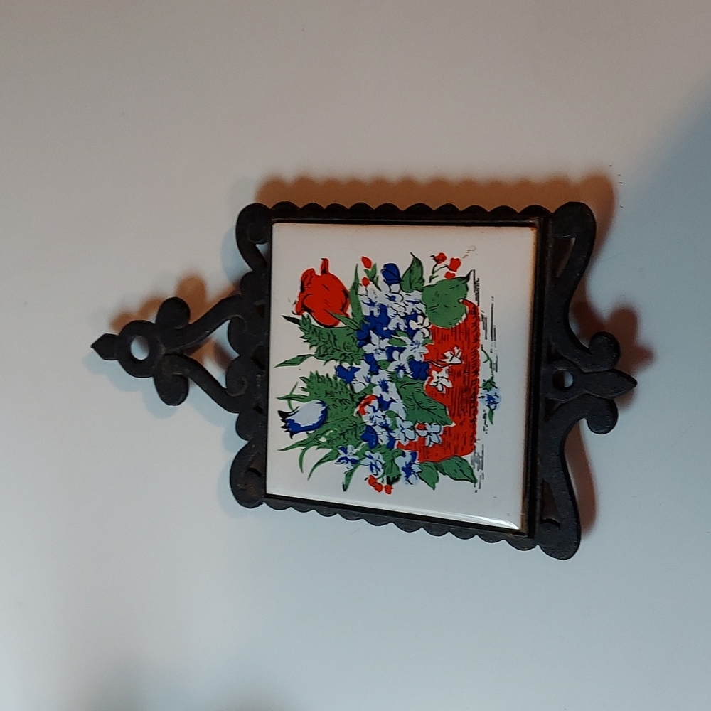 Vintage Cathay Tile Cast Iron Trivet